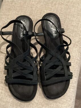 Life Stride Black Strappy Slingback Sandals